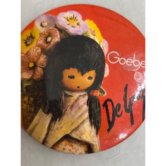 Goebel De Grazia Collectible Pinback Button 3" Round Vintage Floral Artwork 1985 - Picture 3 of 6